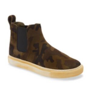 NEW ($175) Chocolat Blu Move Suede NASH Camo Print Pull On Distressed Sneakers